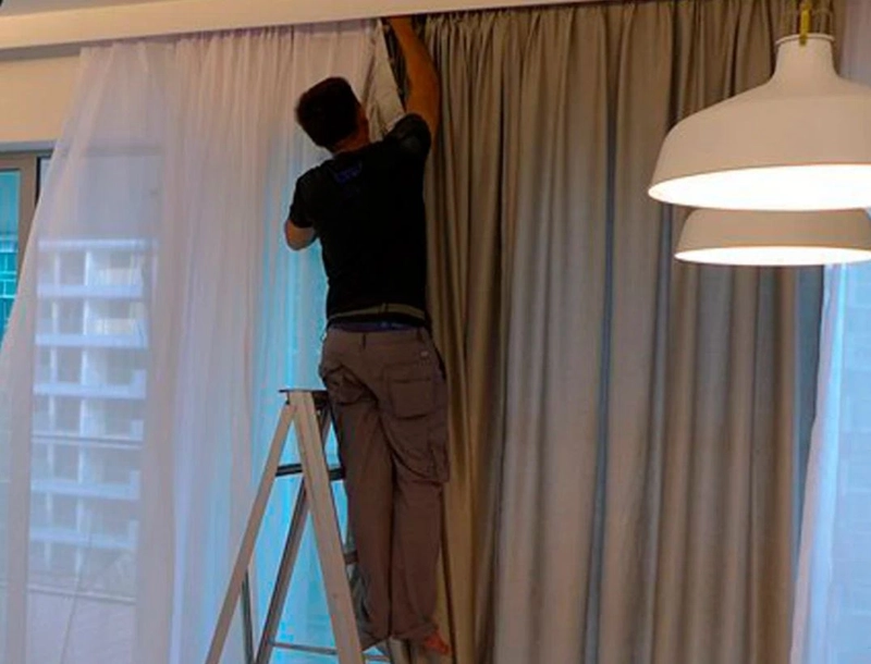 Curtain Fixing Dubai Service